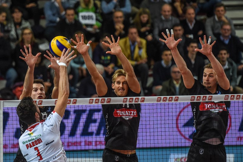 Tonazzo Che Peccato Pallavolo Padova